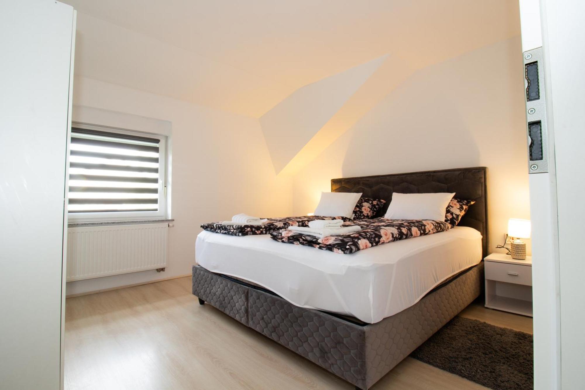 Apartman Keti Donja Lomnica ภายนอก รูปภาพ